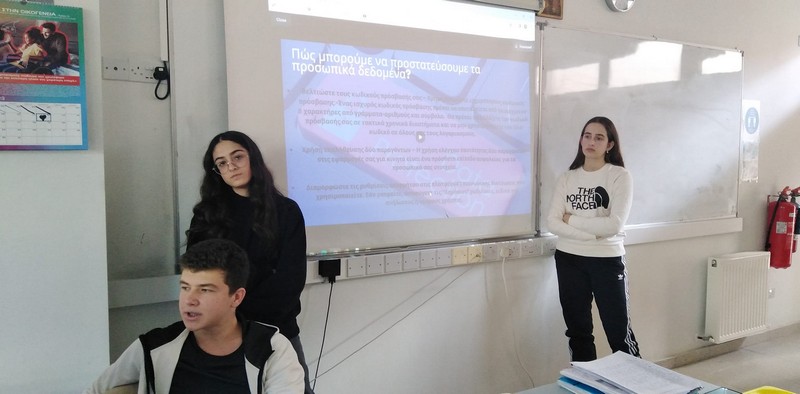eu00003